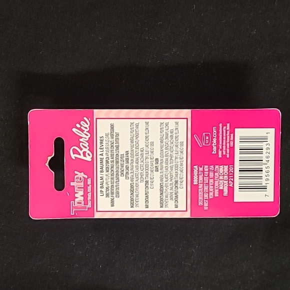 Lip balm. 1 package of Barbie and 1 package  of Minnie lip balm. Total of 4 NWT - Picture 3 of 5